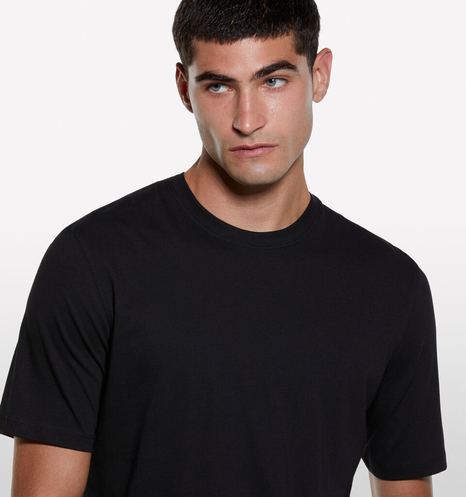 Schwarzes Kurzarm-T-Shirt mit normaler Passform - kurzärmeliges t-shirt für herren - Schwarz | Sisley image number 4